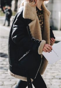 Le manteau en peau lain?�e | Tendance en Seconde Main